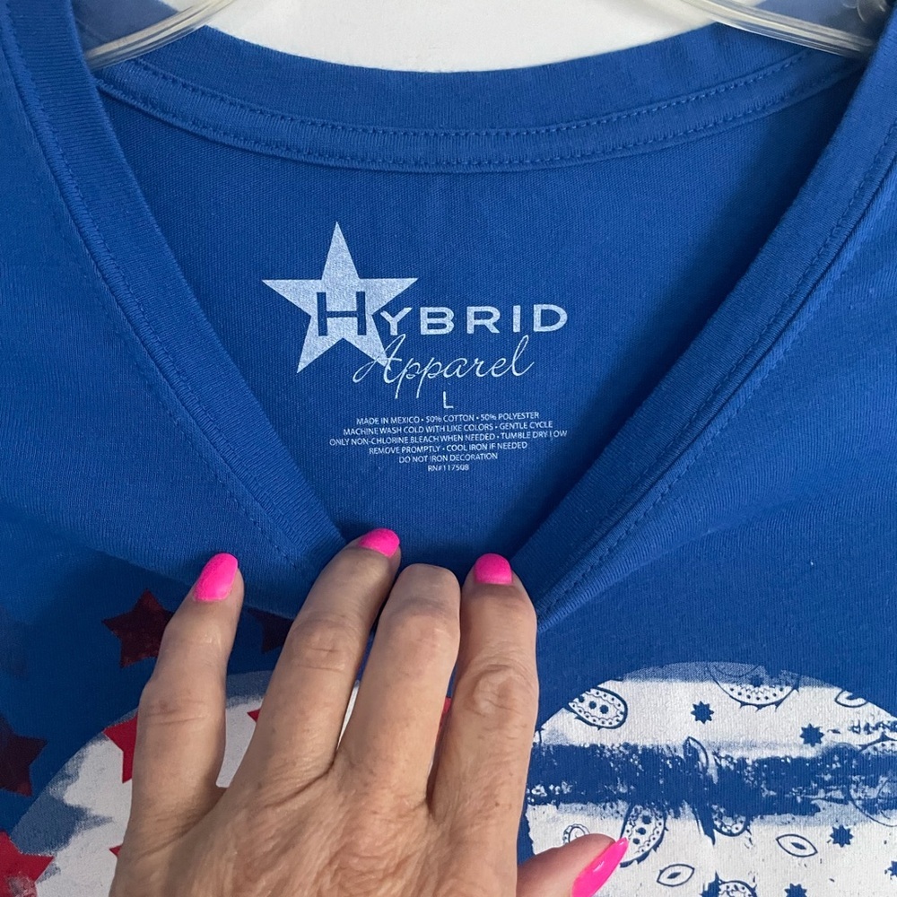 Hybrid Apparel Patriotic Blue Heart Graphic Tee in size junior large - Picture 3 of 5